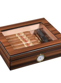 雪茄木盒的妙用大揭秘：不只是储存雪茄的利器(雪茄盒是什么木头)