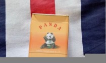 低价中支印象熊猫香烟货源(印象中国熊猫铁盒茶叶)