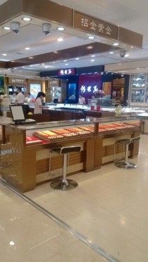 武汉最大的香烟批发市场(武汉最大的黄金批发市场在哪)