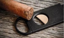 雪茄剪完忘记抽？揭秘不同存放方式对雪茄品质的影响！(雪茄剪完抽哪头)