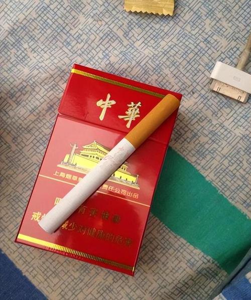 揭秘低价木盒软中华香烟的进货秘密